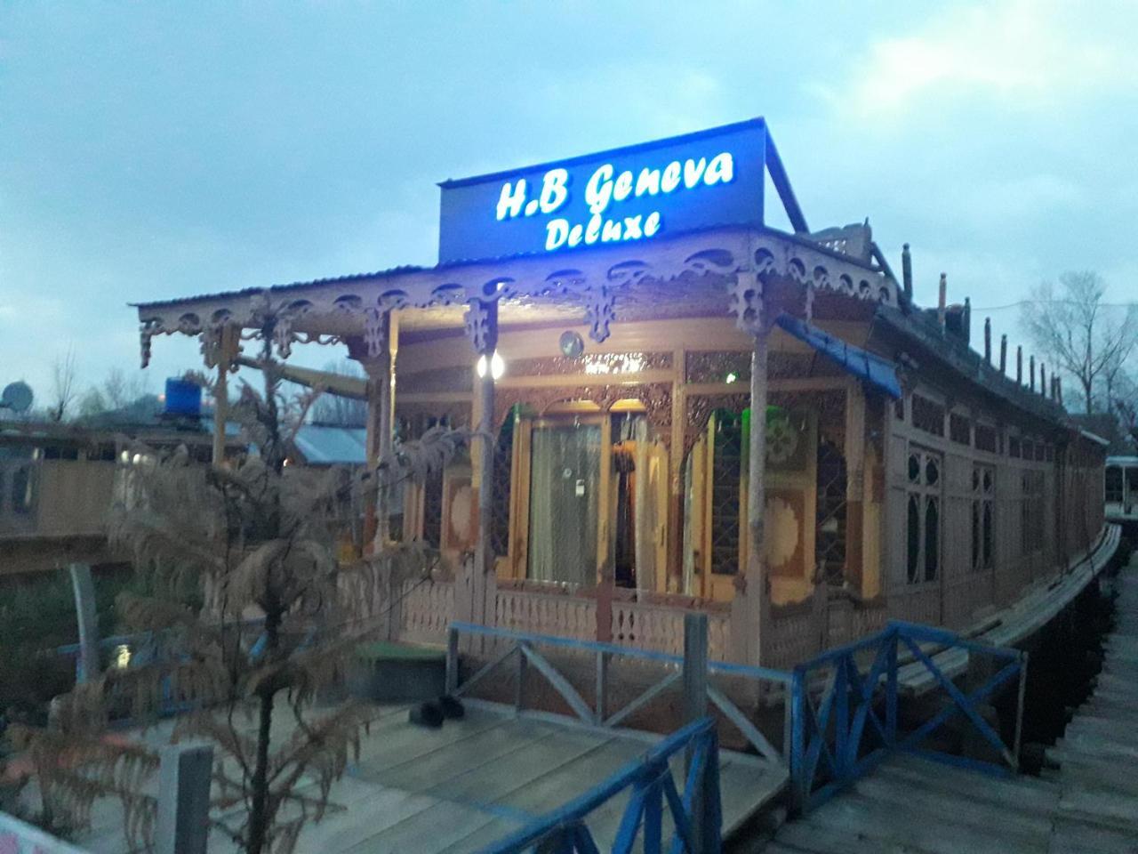 Heritage Geneva House Boat Srīnagar Eksteriør billede